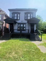 242 E Euclid Street, Detroit, MI 48202