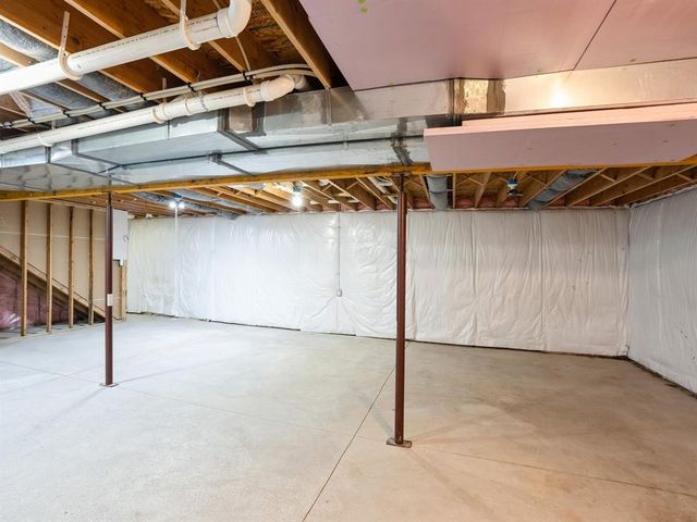 6205 SW 12th Street, Des Moines, IA 50315