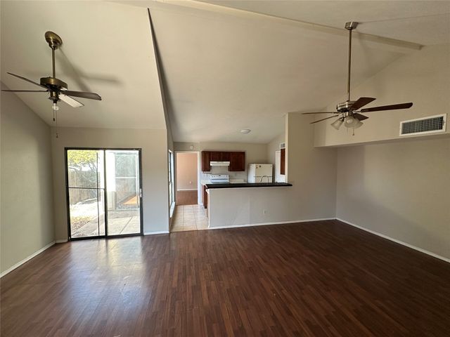 434 Pogue Street, Cedar Hill, TX 75104