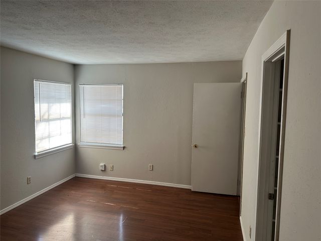 434 Pogue Street, Cedar Hill, TX 75104