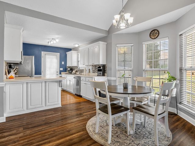 214 Cool Water Court, Boiling Springs, SC 29316