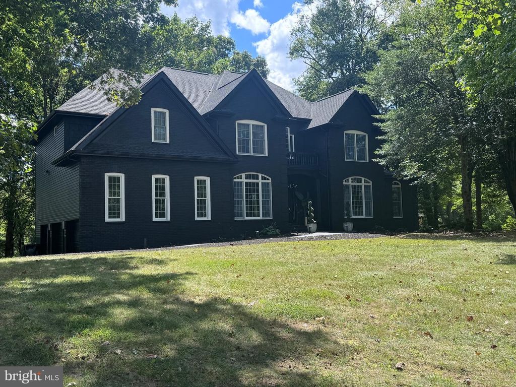 155 ERICA CT, Swedesboro, NJ 08085