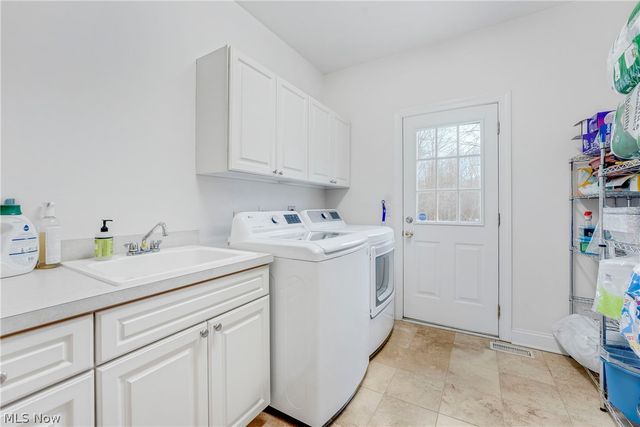 38595 Flanders Drive, Solon, OH 44139