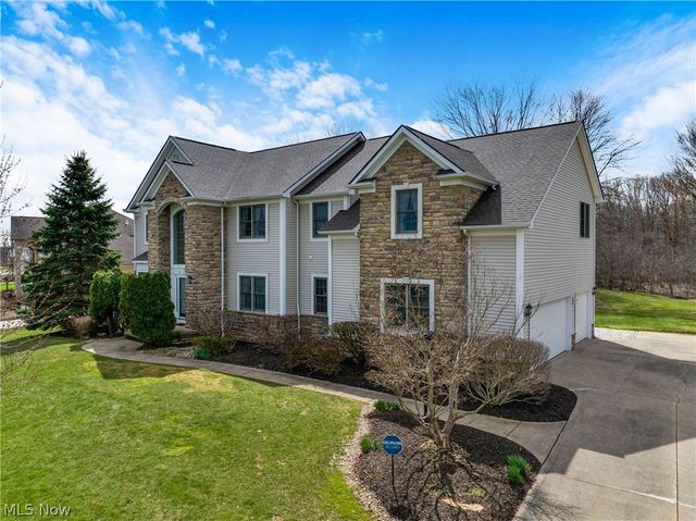 38595 Flanders Drive, Solon, OH 44139