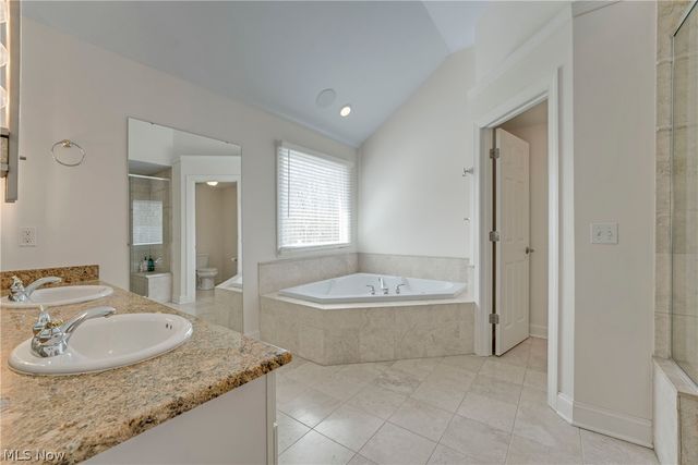 38595 Flanders Drive, Solon, OH 44139