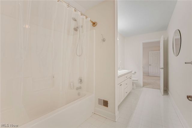 38595 Flanders Drive, Solon, OH 44139