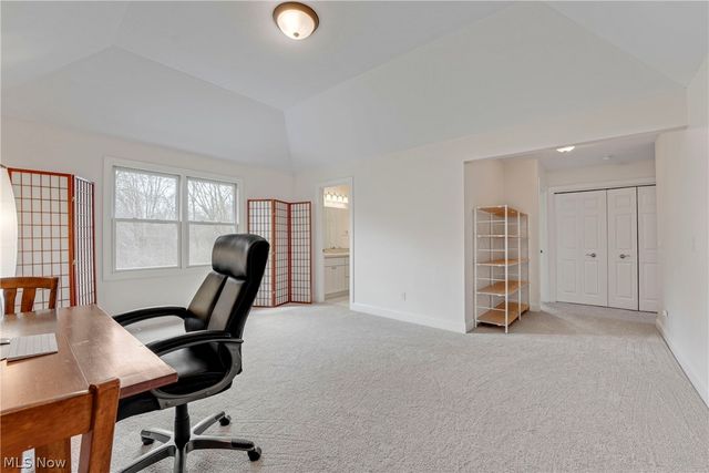 38595 Flanders Drive, Solon, OH 44139