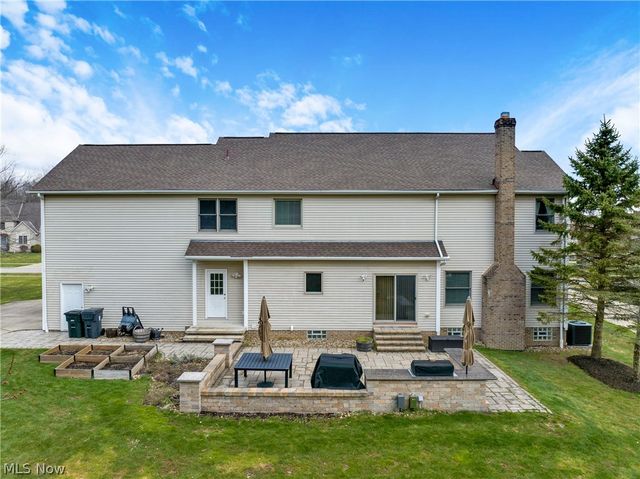 38595 Flanders Drive, Solon, OH 44139