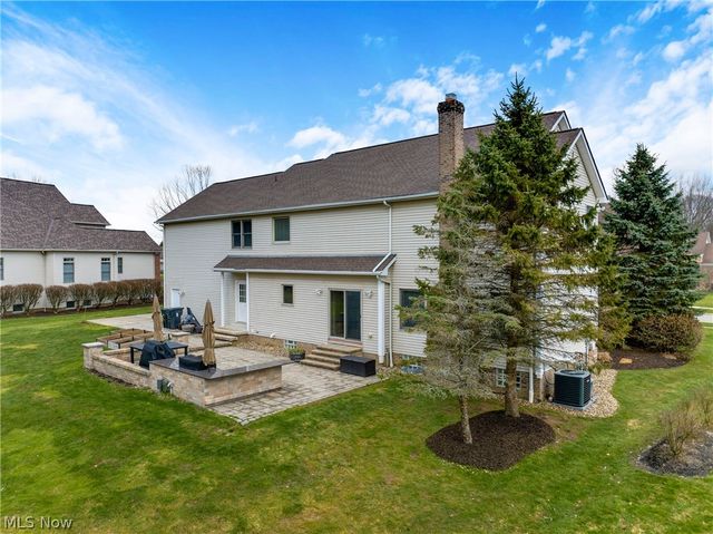 38595 Flanders Drive, Solon, OH 44139