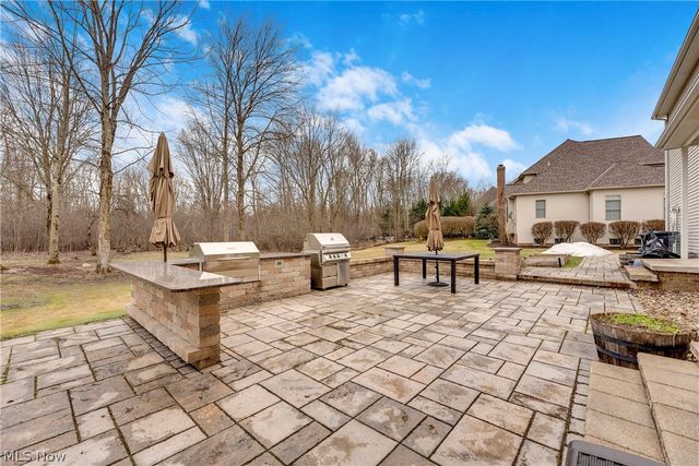 38595 Flanders Drive, Solon, OH 44139