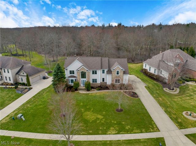 38595 Flanders Drive, Solon, OH 44139