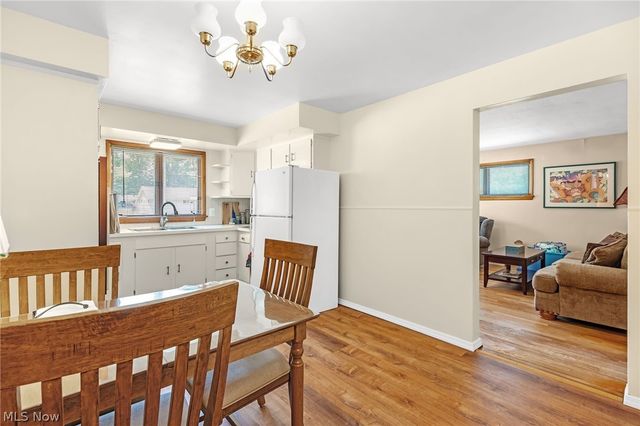 1024 Oakwood Drive, Elyria, OH 44035