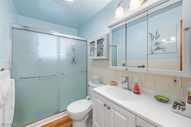 1024 Oakwood Drive, Elyria, OH 44035