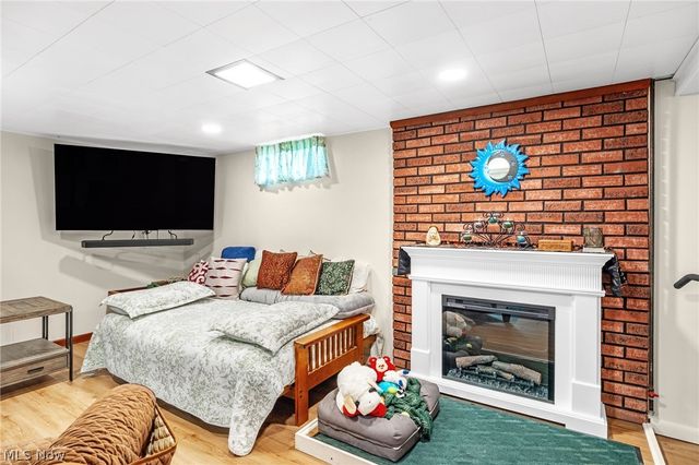 1024 Oakwood Drive, Elyria, OH 44035