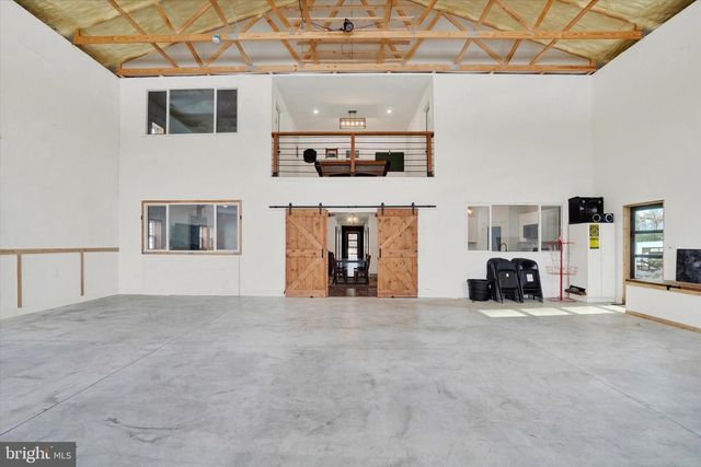 3828 BROWNTON RD, Felton, PA 17322