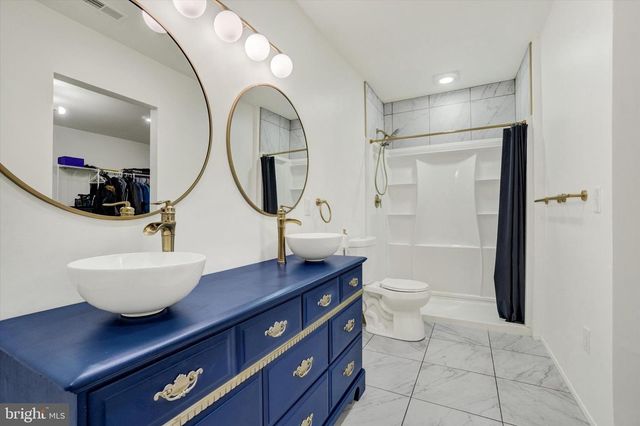 3828 BROWNTON RD, Felton, PA 17322