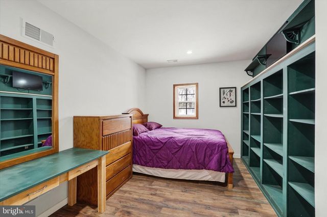 3828 BROWNTON RD, Felton, PA 17322