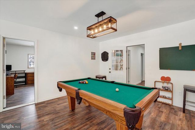 3828 BROWNTON RD, Felton, PA 17322