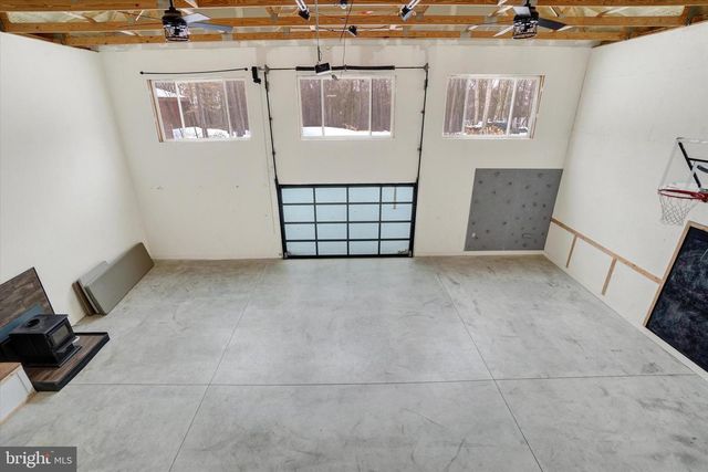 3828 BROWNTON RD, Felton, PA 17322