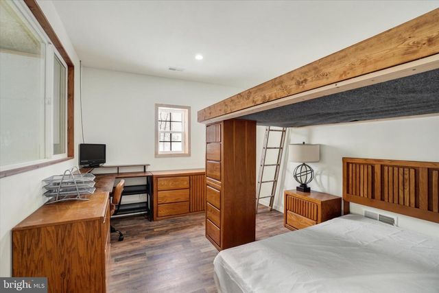 3828 BROWNTON RD, Felton, PA 17322