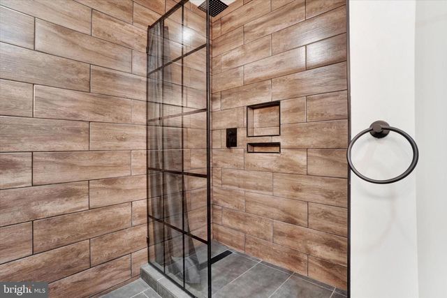 3828 BROWNTON RD, Felton, PA 17322