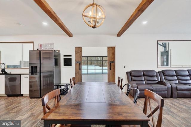 3828 BROWNTON RD, Felton, PA 17322