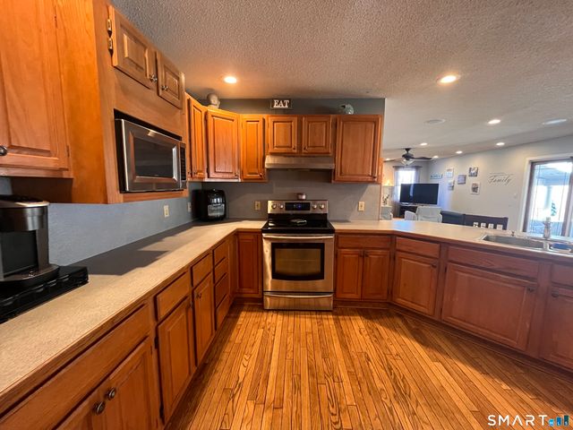125 Eagle Ridge, Torrington, CT 06790