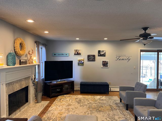 125 Eagle Ridge, Torrington, CT 06790