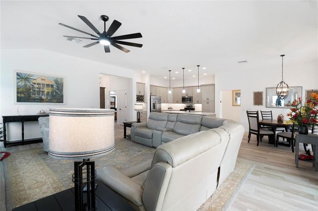 2447 YOUNGMANN LOOP, The Villages, FL 32163