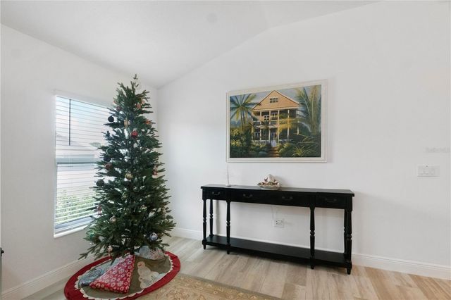 2447 YOUNGMANN LOOP, The Villages, FL 32163