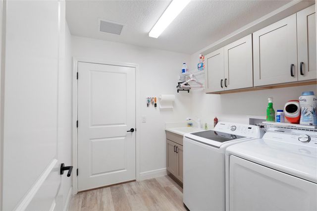 2447 YOUNGMANN LOOP, The Villages, FL 32163