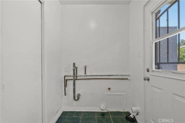 11144 Laurel Canyon Boulevard, Los Angeles, CA 91340