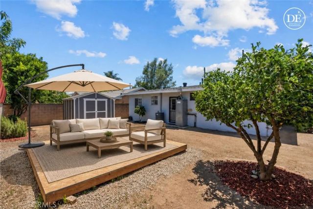 11144 Laurel Canyon Boulevard, Los Angeles, CA 91340