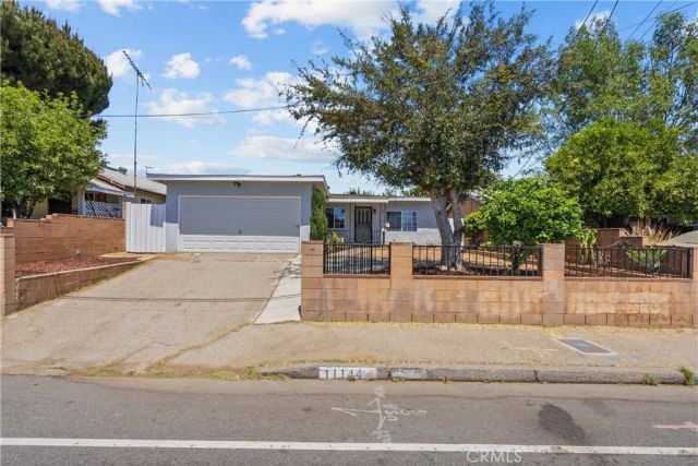 11144 Laurel Canyon Boulevard, Los Angeles, CA 91340