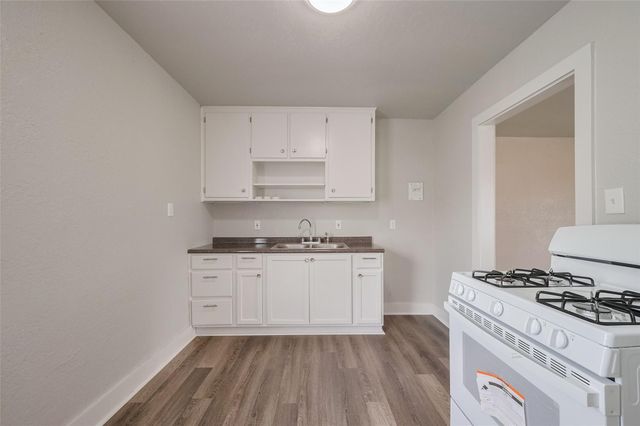 1311 Fred Street, El Campo, TX 77437