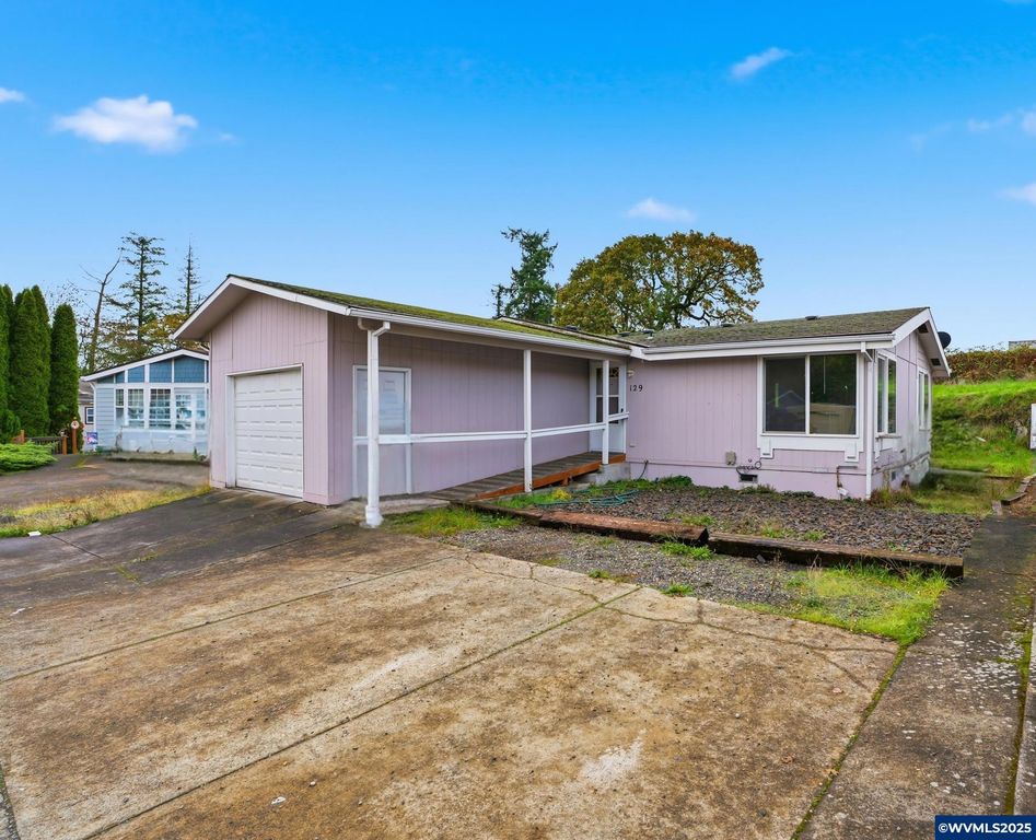 2154 Oregon St #129 St 129, St Helens, OR 97051