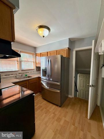 18 AQUILLA AVE, New Castle, DE 19720