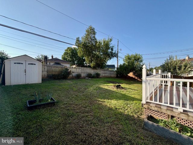 18 AQUILLA AVE, New Castle, DE 19720