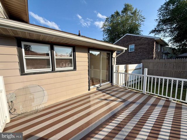 18 AQUILLA AVE, New Castle, DE 19720