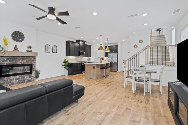 801 Cavitt Court, Prosper, TX 75078