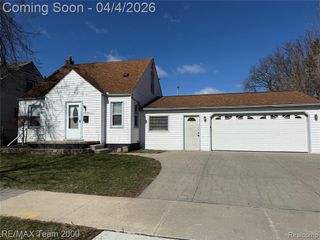 1620 Pingree Avenue, Lincoln Park, MI 48146