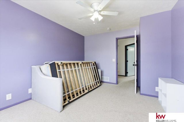 2141 Ashwood Avenue, Papillion, NE 68133