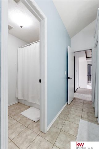 2141 Ashwood Avenue, Papillion, NE 68133