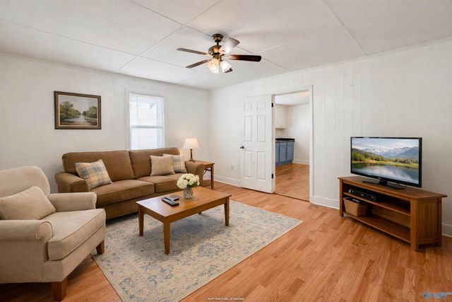 807 N Madison Street, Athens, AL 35611