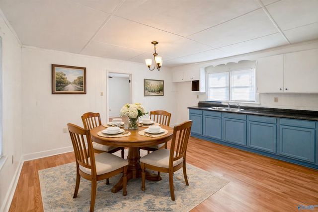 807 N Madison Street, Athens, AL 35611