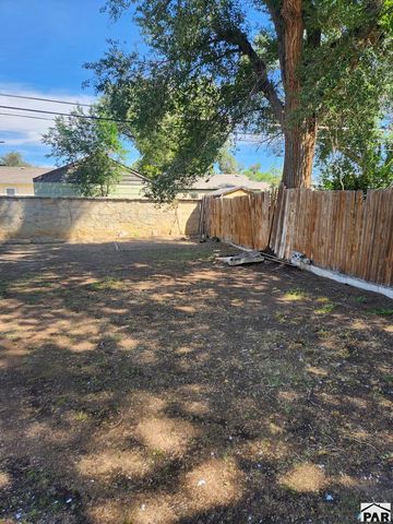 2930 San Isabel Ave, Pueblo, CO 81008
