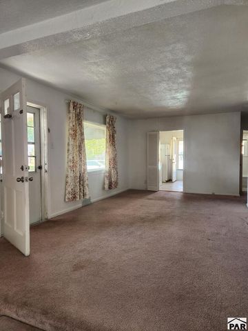 2930 San Isabel Ave, Pueblo, CO 81008