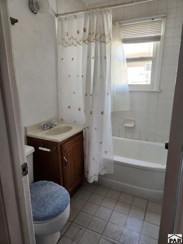 2930 San Isabel Ave, Pueblo, CO 81008