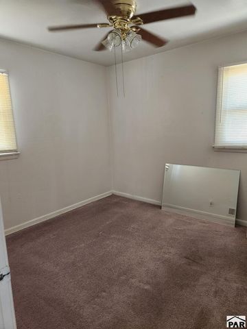 2930 San Isabel Ave, Pueblo, CO 81008