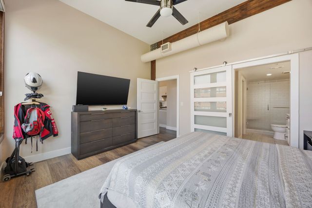 2502 Live Oak Street 235, Dallas, TX 75204
